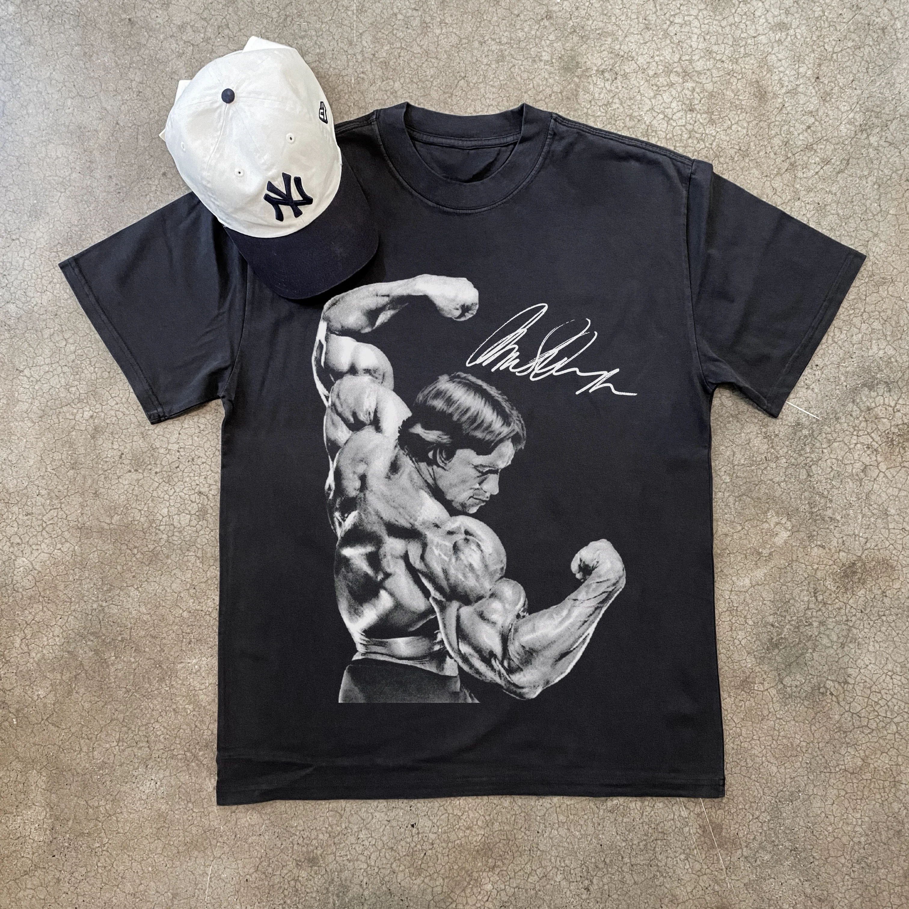 Arnie 'Flex' Mr Olympia Heavyweight Faded Black T-Shirt
