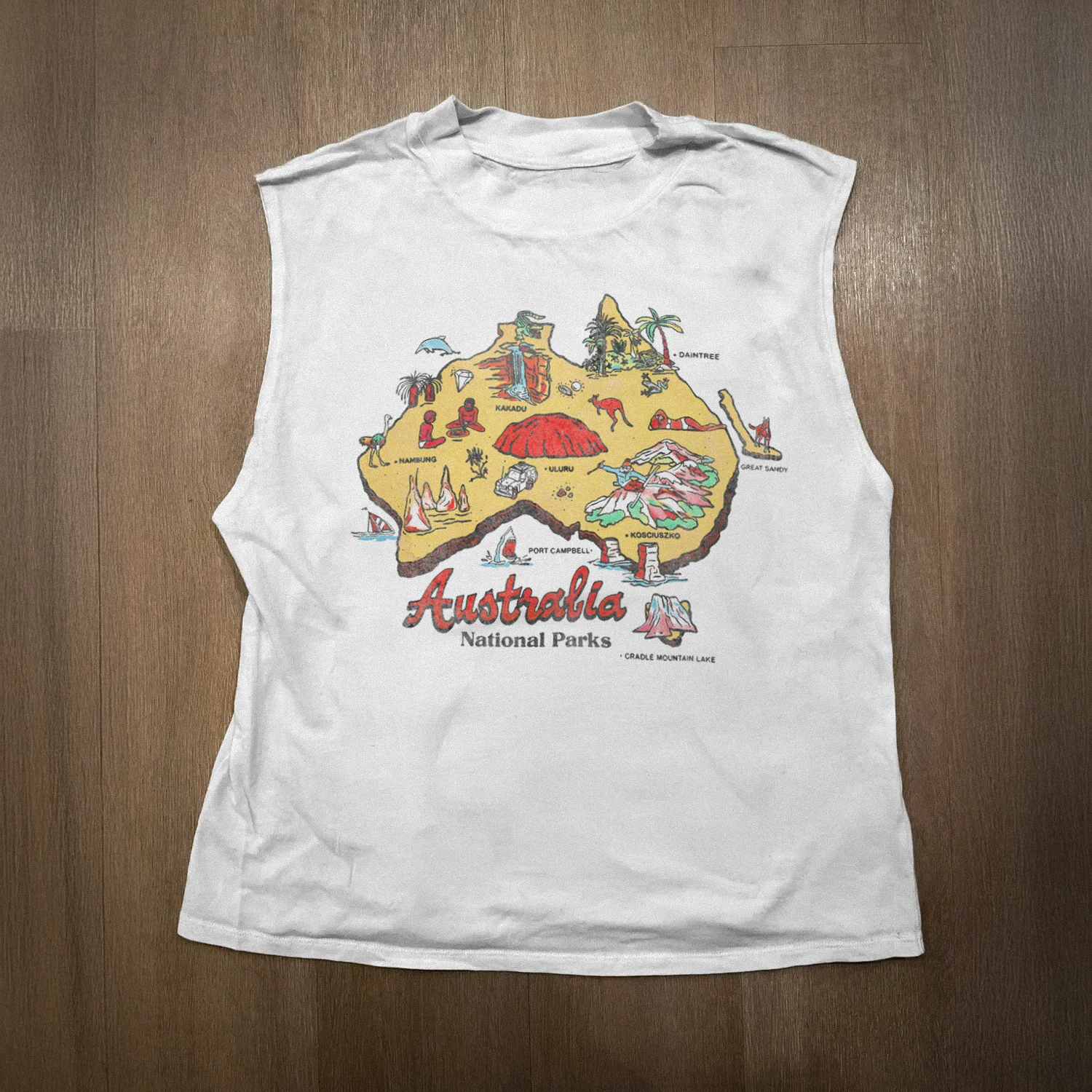 Australia 'National Parks' Retro 90s Cutoff Heavy Tee
