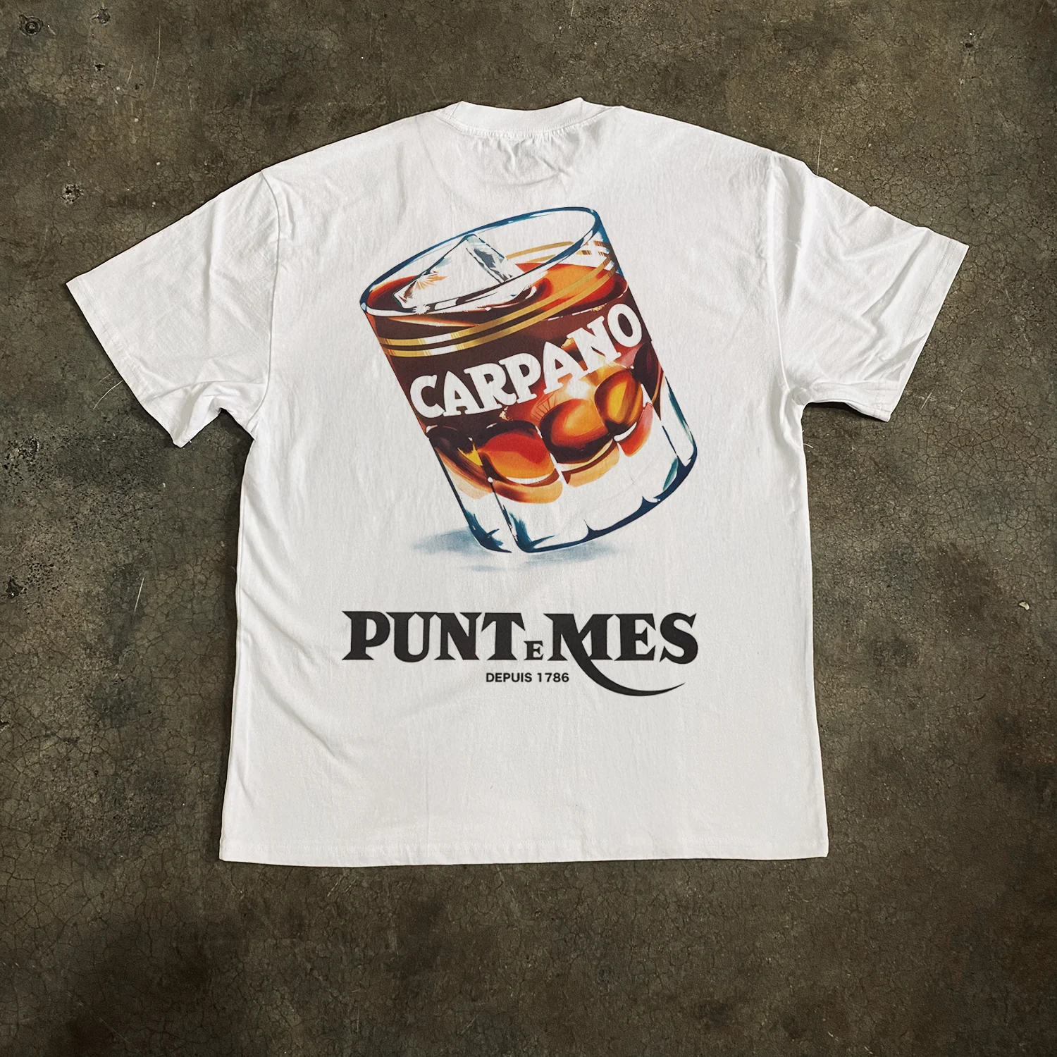 'Carpano Punt E Mes' Vintage White Heavyweight Liquor Tee