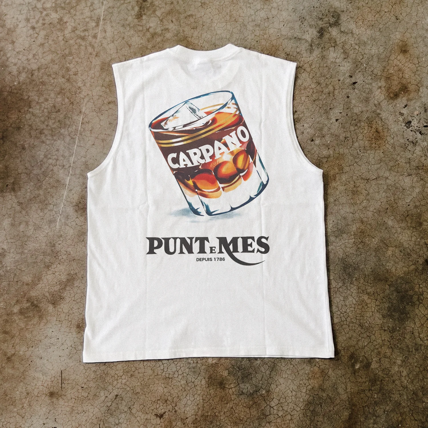 'Carpano Punt E Mes' Vintage White Heavyweight Liquor Cut-off Tee