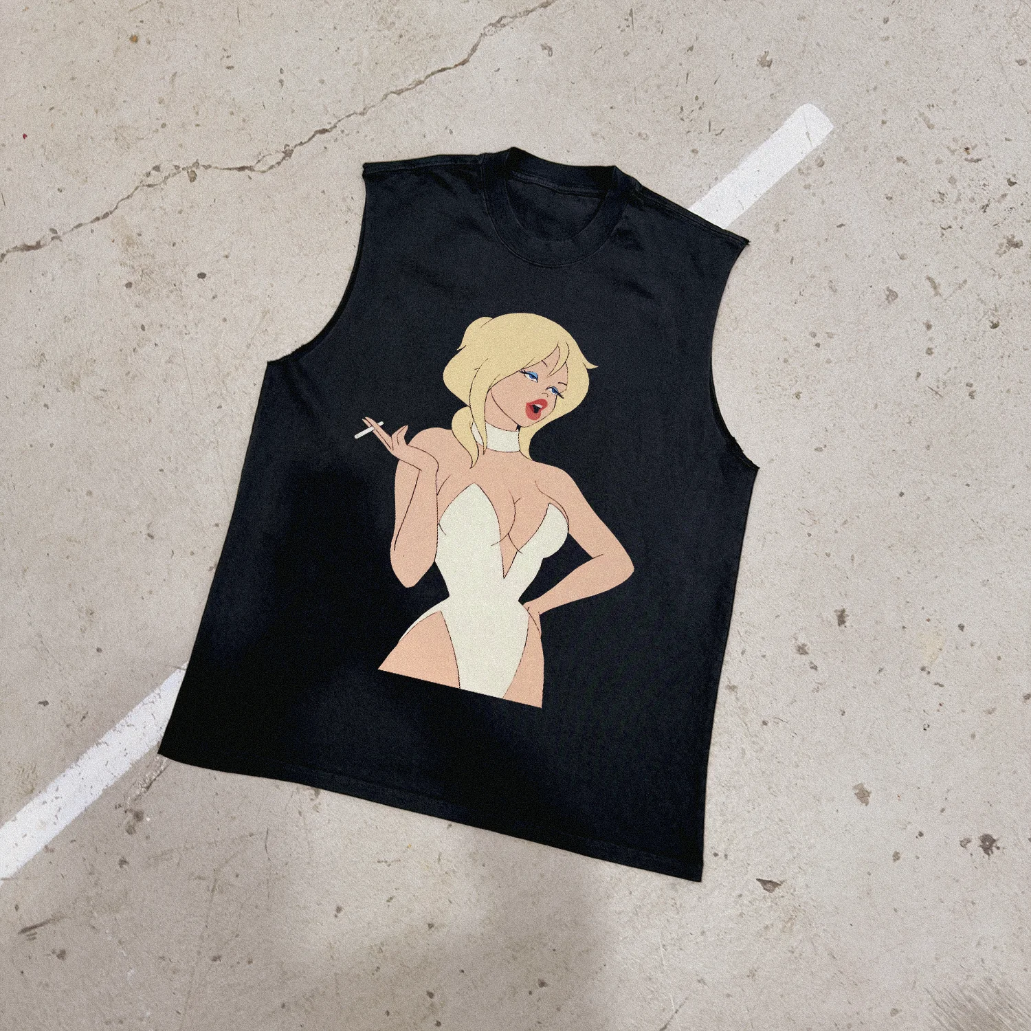 'Holli Would' Heavyweight Black Cut-Off Tee
